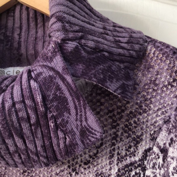 Lightweight CLEO Cowlneck Sweater - NWT - Picture 2 of 9